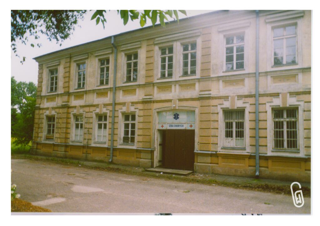 Izba chorych na terenie jednostki wojskowej, 2006, autor zdjęcia: Tadeusz Sas