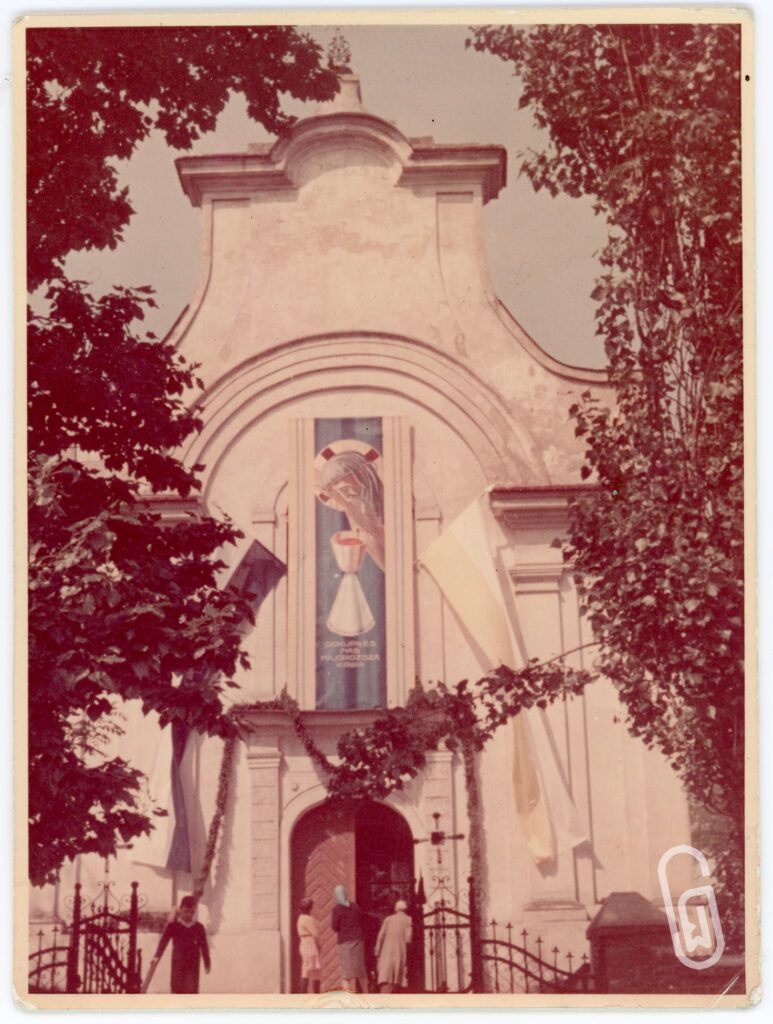 Kościół na Górce, 1986, źródło: archiwum kościoła parafialnego w Górze Kalwarii
